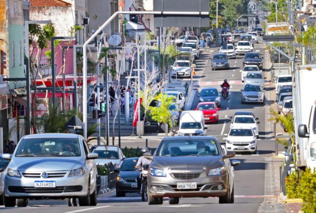 IPVA zero para carros com mais de 20 anos: o que muda no seu bolso e no trânsito