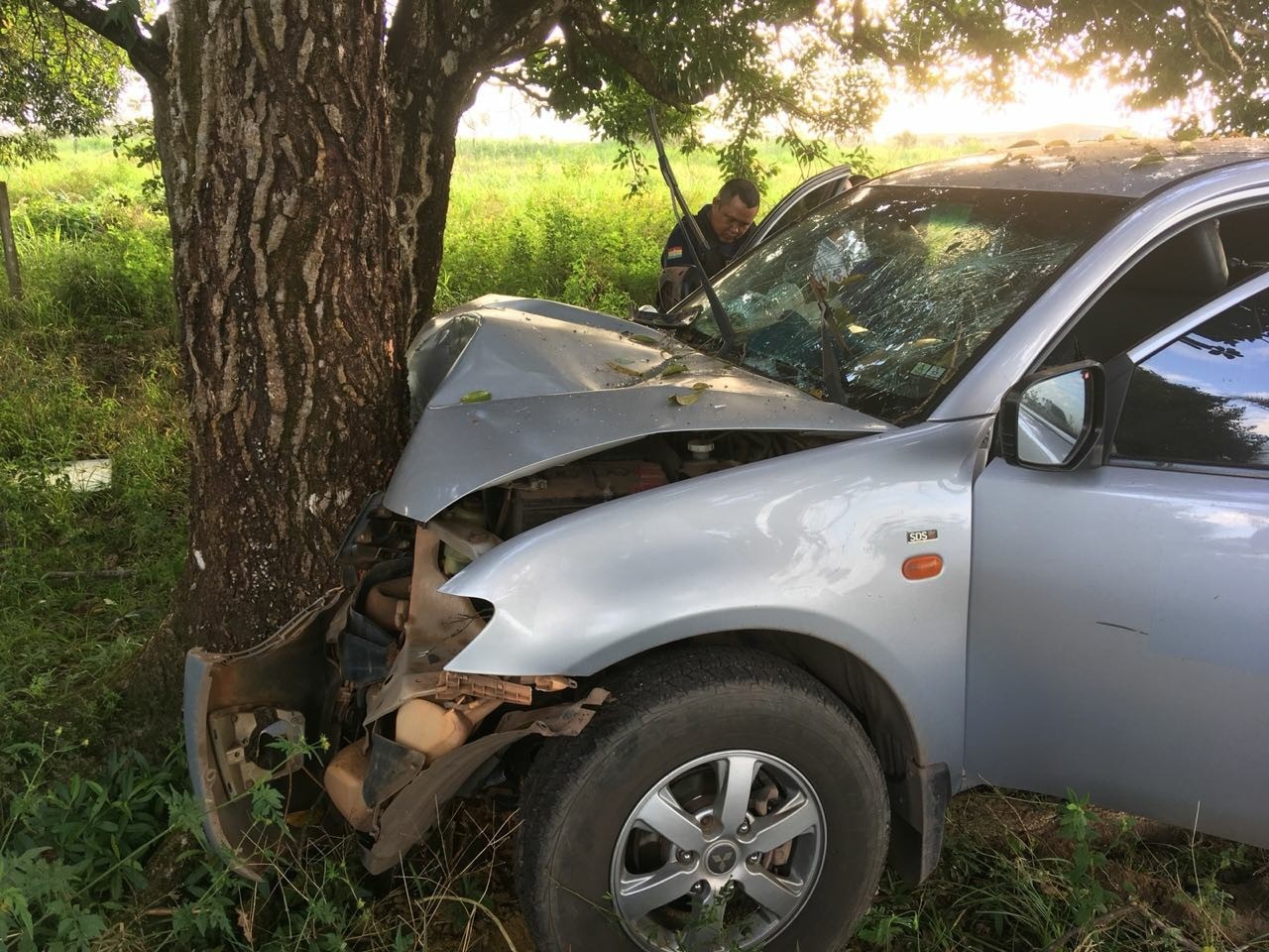 Quando a picape da prefeitura vira notícia: o acidente na AP-070 e o que isso nos faz refletir