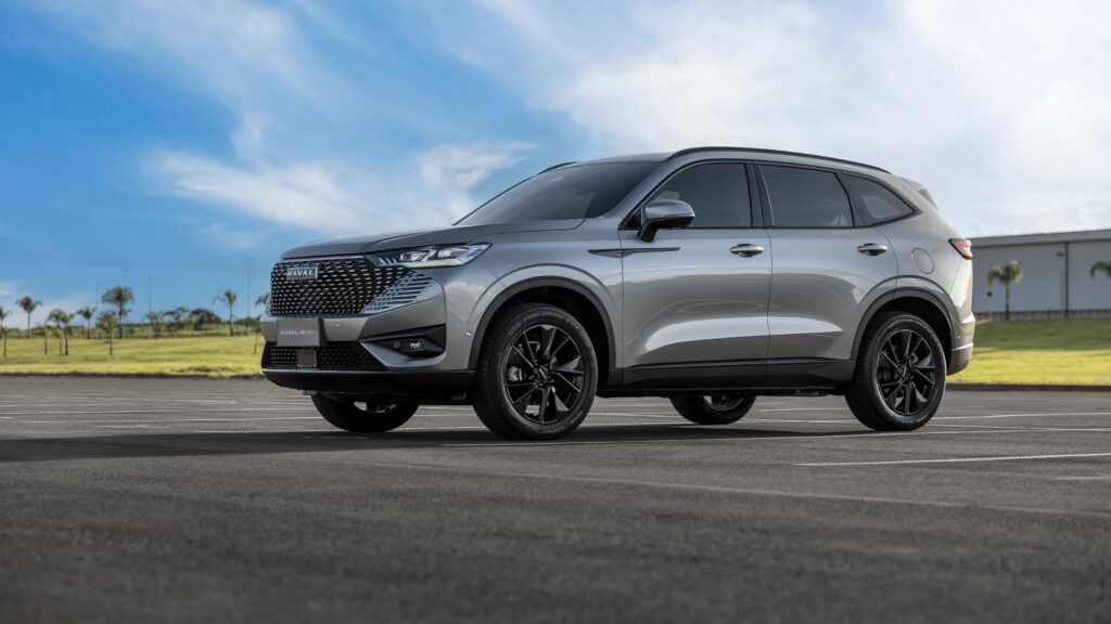 Um a cada seis carros novos já são eletrificados – o que isso significa para o seu bolso e o futuro da mobilidade